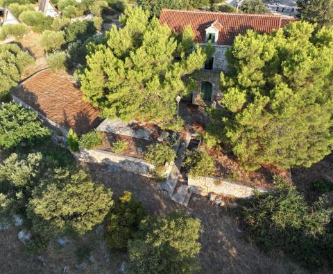 Egyedülálló vízparti kastély Sibenik környékén, hozzáféréssel a mólóhoz és a strandhoz - pic 27