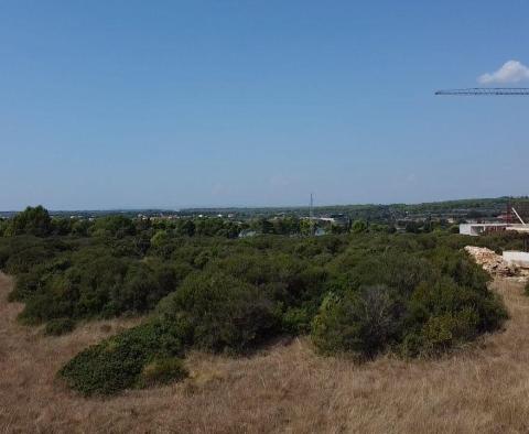 Építési telek apartmanok vagy nyaraló villa számára Banjole-ban - pic 7