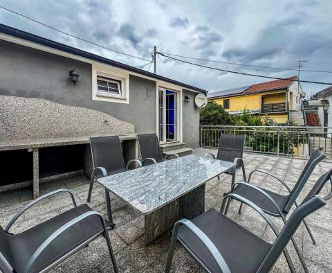 Maison à Selce, Crikvenica, à 50 m de la mer, à vendre - pic 2