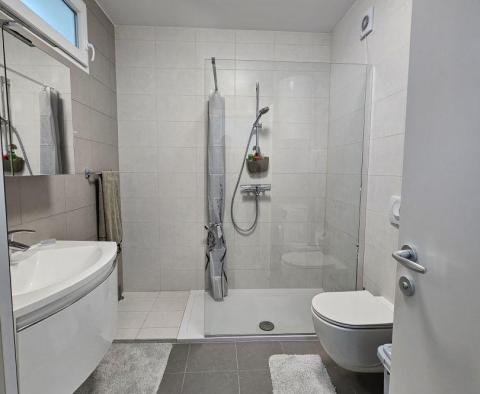 Apartament w Premantura, Medulin, 200m od morza, na sprzedaż - pic 37