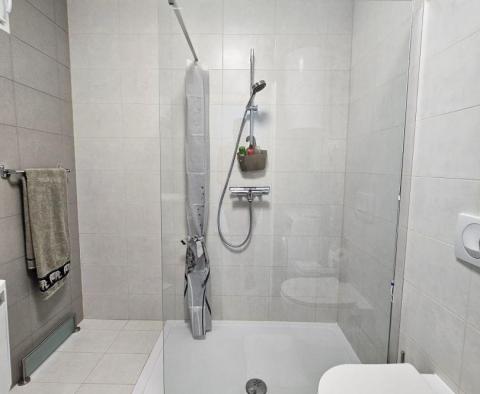 Apartament w Premantura, Medulin, 200m od morza, na sprzedaż - pic 40