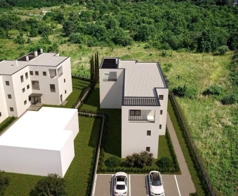 Luxusní penthouse v novostavbě, blízko moře v Poreči, na prodej 