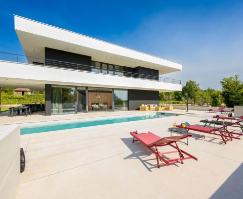 Moderne Designervilla in Grožnjan, zu verkaufen - foto 8