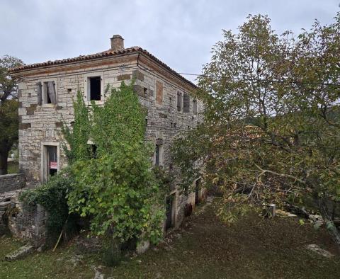 Deux maisons à Oprtalj, à vendre - pic 30