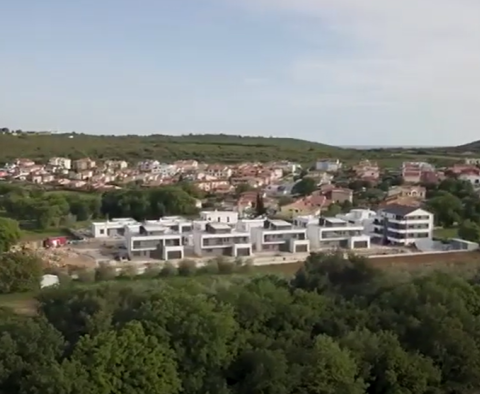 Moderní nová vila s výhledem na moře v uzavřeném kondominiu Banjole, 50 m od moře, na prodej - pic 46