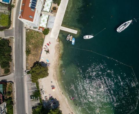 Maison unique en 1ère ligne à Ciovo, Trogir à vendre - pic 3