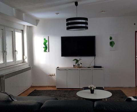 Hostel na skvělém místě s dobře zavedenou firmou v Záhřebu - pic 17