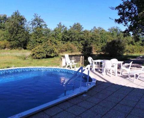 House with a swimming pool for sale, a spacious plot of 22000 sq.m. in Labin area - pic 5