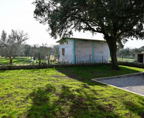 Modernes Einfamilienhaus in unmittelbarer Nähe zum Meer in Liznjan, zu verkaufen - foto 17