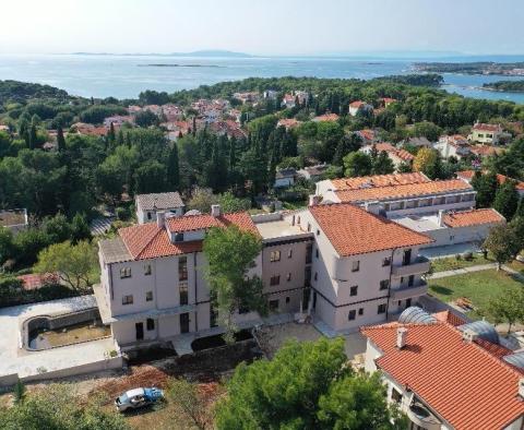 Appartement dans un immeuble neuf à Premantura, à 500m de la mer, à vendre 