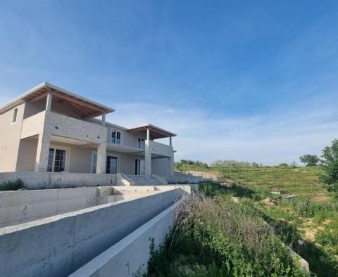 Erstaunliche Luxusvilla mit bezauberndem Blick auf Istrien in Vizinada - foto 8