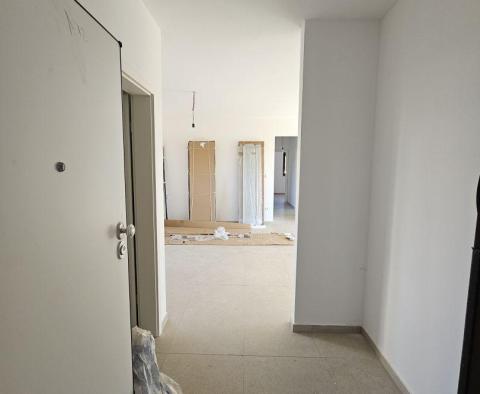 Appartement neuf au rez-de-chaussée avec 3 chambres à Porec, à vendre  - pic 29