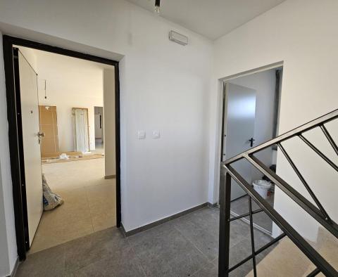 Appartement neuf au rez-de-chaussée avec 3 chambres à Porec, à vendre  - pic 30