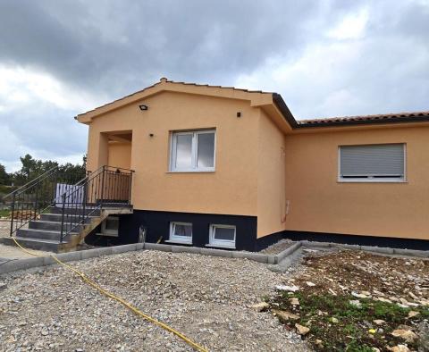 Newly built villa in a secluded area in Svetvincenat - pic 39