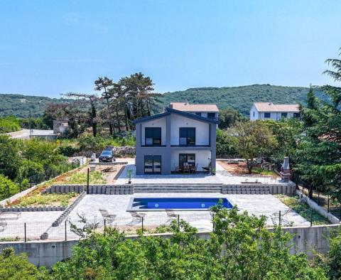 Luxury villa with pool and sea view in Vrbnik on Krk peninsula - pic 9