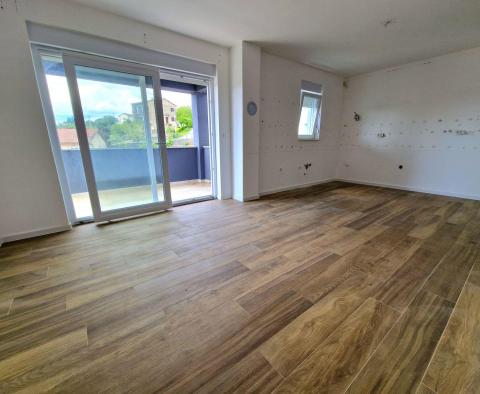 Apartament w nowym budynku z ogrodem w Matulji, Opatija, na sprzedaż - pic 2