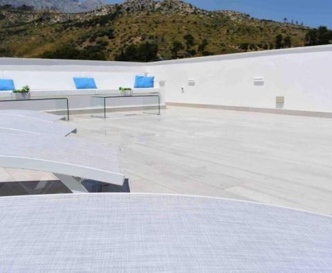 Luxuriöse 4****-Villa direkt am Wasser an der Makarska Riviera, zu verkaufen - foto 32