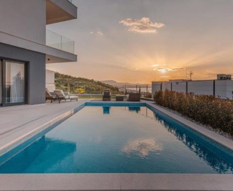 Stunning new modern villa in Podstrana, 300m from the sea, for sale - pic 48