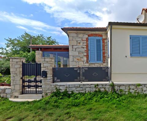 1ère rangée de la mer! Maison à Umag, à vendre! - pic 8