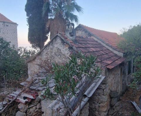 Dům s panoramatickým výhledem na moře v Gromin Dolac, Hvar, na prodej - pic 13