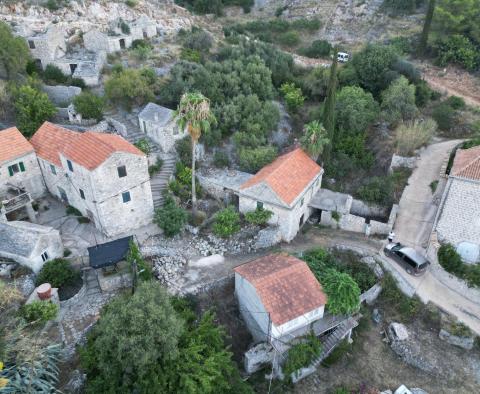 Dům s panoramatickým výhledem na moře v Gromin Dolac, Hvar, na prodej - pic 16