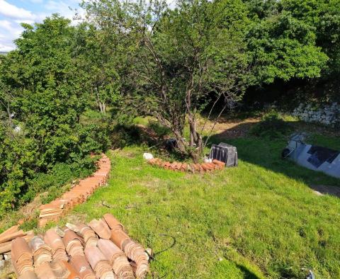 Freistehende alte italienische Villa aus dem Jahr 1912 mit Meerblick und 2.383 m2 Garten in Rijeka, zu verkaufen - foto 58