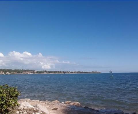 Haus am Meer in der Gegend von Novigrad, zu verkaufen - foto 7