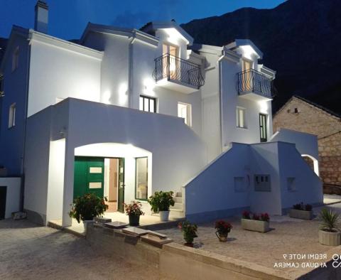 Wunderschöne Villa mit Pool in Zivogosce, Makarska Riviera, zu verkaufen - foto 10