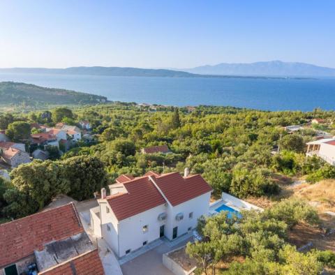 Wunderschöne Villa mit Pool in Zivogosce, Makarska Riviera, zu verkaufen - foto 13