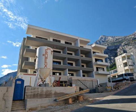 New apartments in Makarska, 750m from the sea, for sale - pic 3