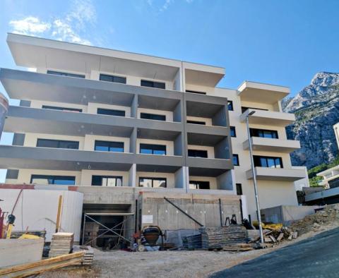 New apartments in Makarska, 750m from the sea, for sale - pic 4