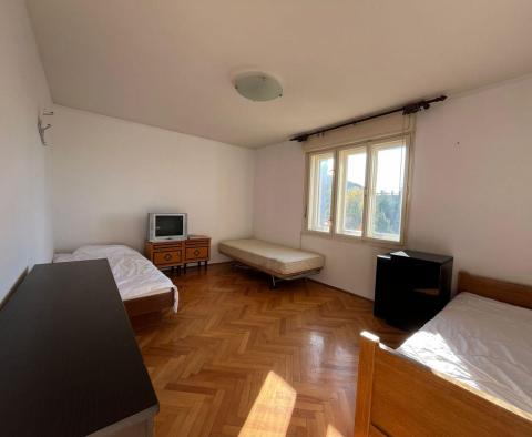 Apartament z pięknym widokiem, pełen potencjału w Lovranie! - pic 4