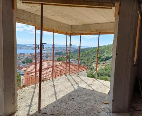 Neue 2-Zimmer-Wohnung in der Gegend von Trogir, zu verkaufen - foto 4