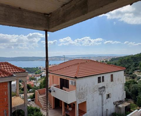 Neue 2-Zimmer-Wohnung in der Gegend von Trogir, zu verkaufen - foto 6