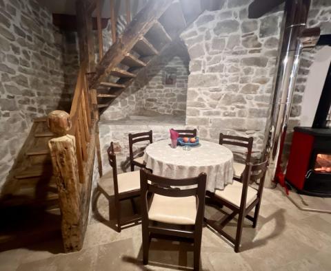 Renovated autochthonous stone house in the historic heart of Istria, for sale - pic 8