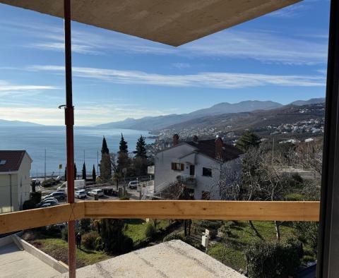 Triplex-Wohnung 132 m2 mit Dachterrasse in einem Neubau, in der Nähe von Opatija, Meerblick - foto 15