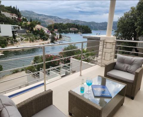 Perfekte Villa auf der Insel Korcula, 1. Reihe zum Meer, zu verkaufen 