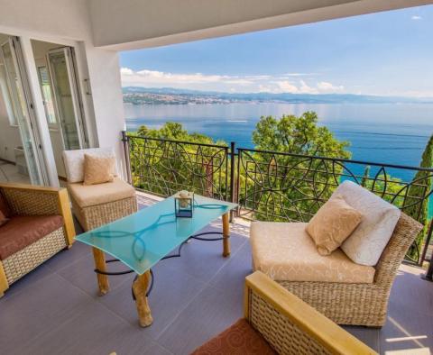 Duplex penthouse in a fantastic location, 2nd row to the sea, Opatija - pic 2