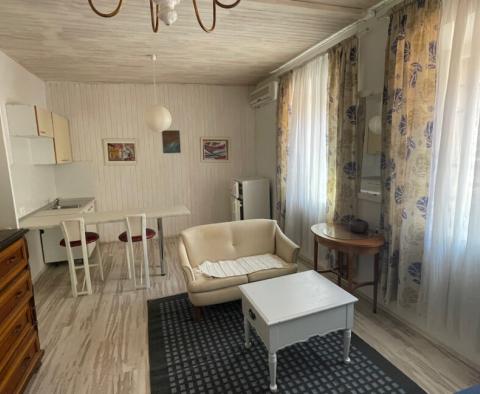 Charmante maison en pierre à 20 mètres de la mer à Stari-Grad, Hvar, à vendre - pic 9