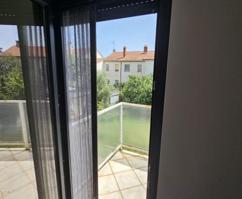 Renovated family apartment house in a quiet location in Pula, for sale - pic 18