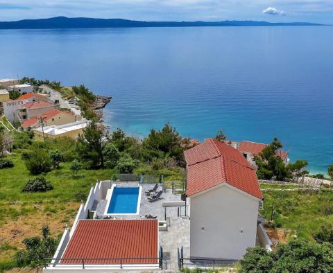 Villa sur la riviera de Makarska, à 70 m de la mer, à vendre - pic 30