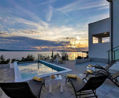 Villa sur la riviera de Makarska, à 70 m de la mer, à vendre - pic 33