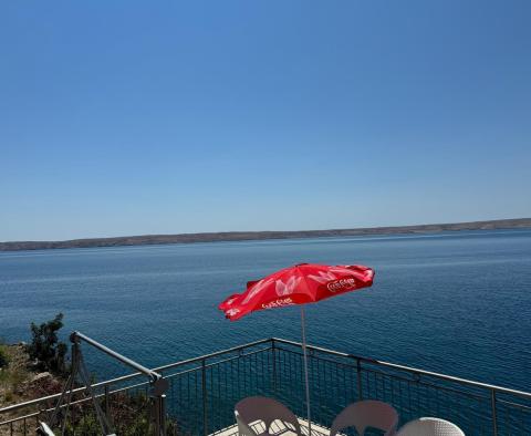 Fascinating seafront villa in Lukovo Šugarje, Karlobag with mooring possibility - pic 5