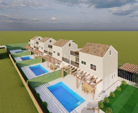 Complex of four new villettas with swimming pools - pic 2