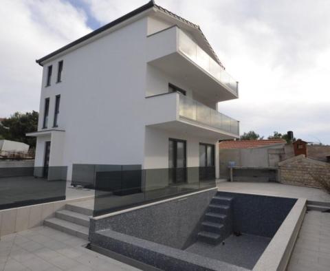 Beautiful new villa with swimming pool just 50 meters from the sea in Stivasnica bay, Rogoznica region - pic 15