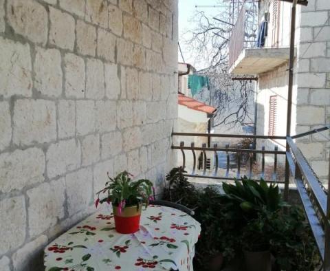 Stone house for sale in misterious Kastel Luksic just 100 meters from the sea - pic 4