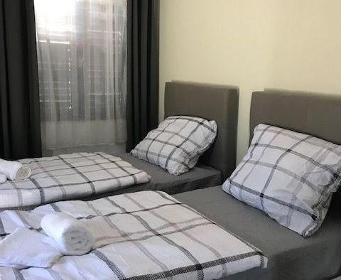 Apart-dům s 5 apartmány a bazénem v Sveti Lovrec, Poreč - pic 41