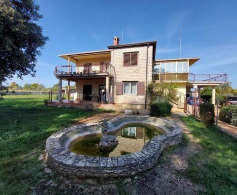 Villa de 330 m². à Brtonigla sur plus d&#39;un hectare de terrain - pic 6