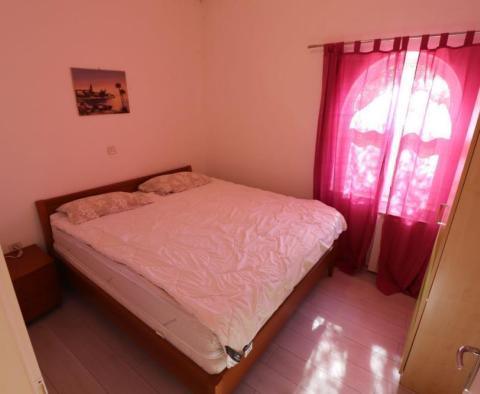 Felújítandó ház Ičićiben, Opatija, 6 apartmannal, mindössze 200 méterre a tengertől - pic 18