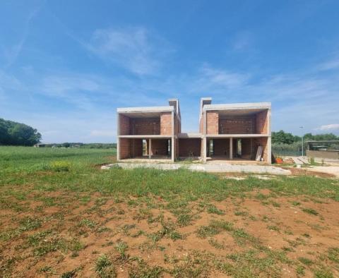 Modern duplex under construction near the city of Porec - pic 9